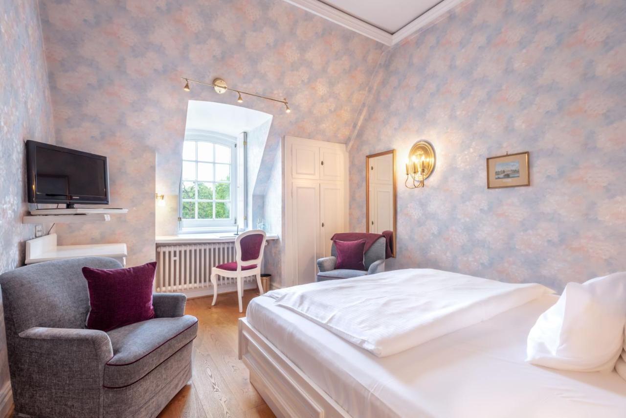 Schloss Wilkinghege 4*